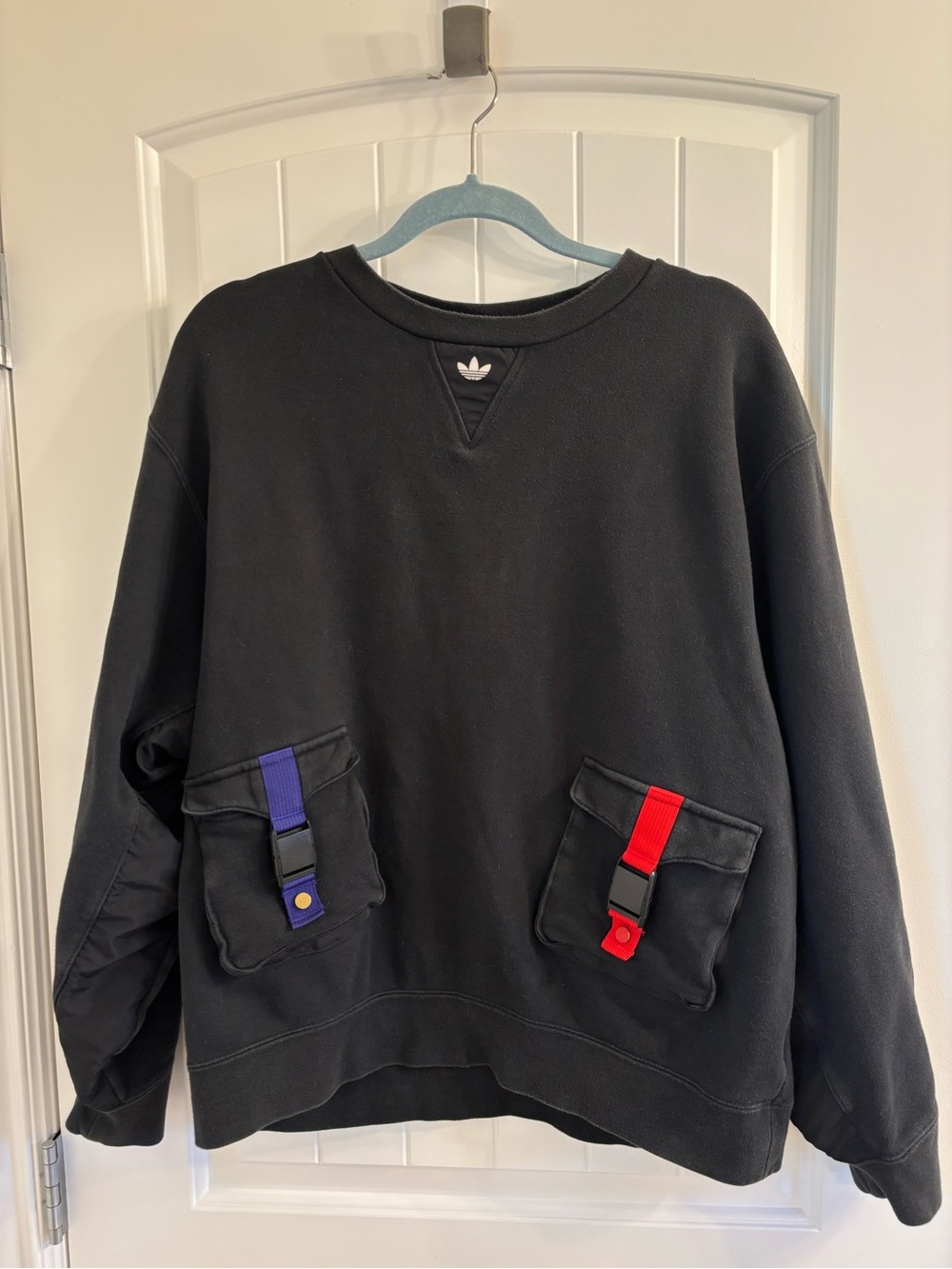 Adidas Originals Old School Crewneck | Size Medium